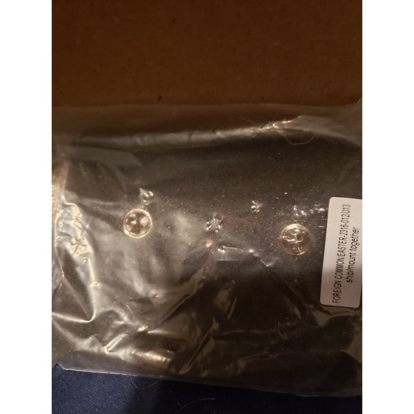 2 NEW Enameled OBAMA PINS - EASTER EGG ROLL & FOREIGN AND COMMONWEALTH OFFICE - Picture 3 of 4